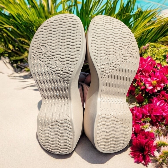 Sketchers Cali Day Blush Pink Size 7 Women's Sandals (EUC) - Picture 10 of 13